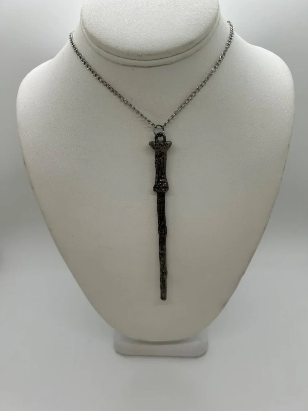 Wizard Magic Wand Necklace Pendant Silvertone Goth Fantasy Film Prop Costume